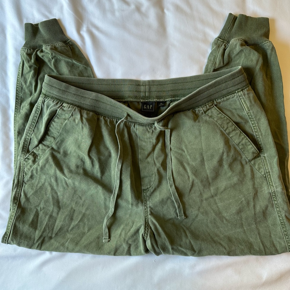 GAP Cargo Pants